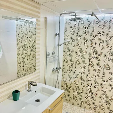 Castle Harbour Aparthotel Los Cristianos (Tenerife)