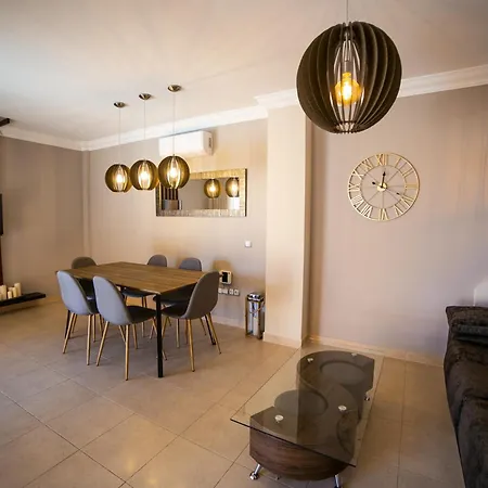 N9 Villa *
