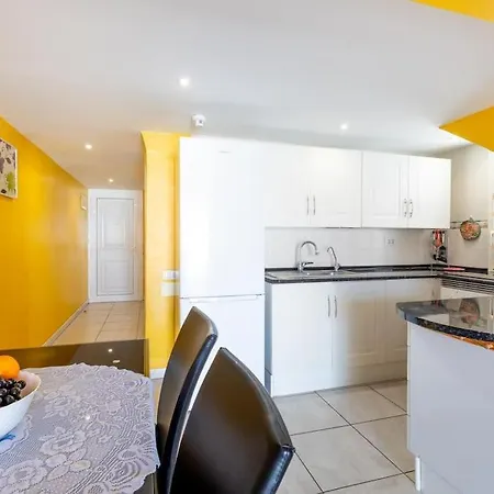 52 Vivid Chipeque Cristianos Apartamento Los Cristianos (Tenerife)