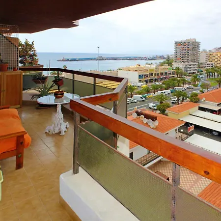 Seaview Apartment: Santa Cruz Oceanfront With Pool * Los Cristianos (Tenerife)