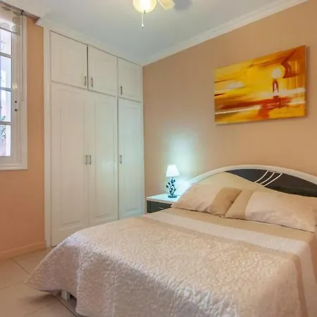 1 Bedroom Cristianos Vistas Apartment *