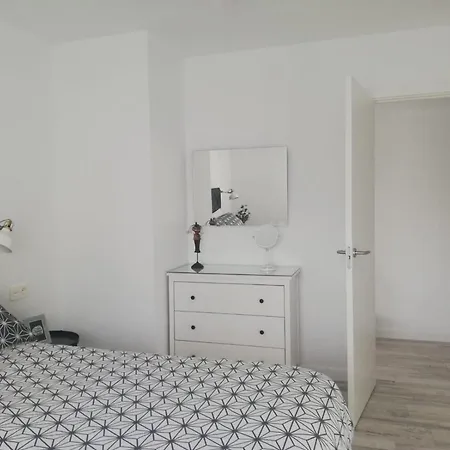 La Estrella, Cristianos Apartamento