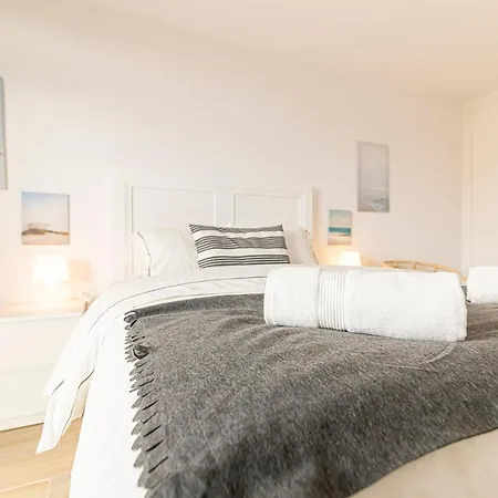Apartment Cristianos - Views And Spacious Valdes Center 1 - As De Casas