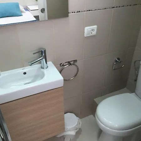 Apartment Delicious Cristianos,2bdr 2bathr Beachclose