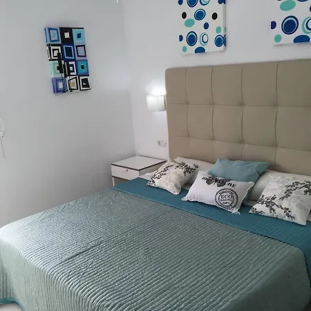 Delicious Cristianos,2bdr 2bathr Beachclose Los Cristianos (Tenerife)