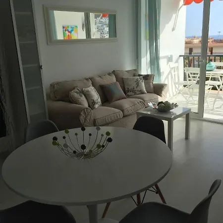 Delicious Cristianos,2bdr 2bathr Beachclose *