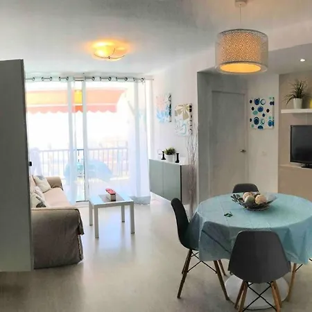 Apartment Delicious Cristianos,2bdr 2bathr Beachclose *