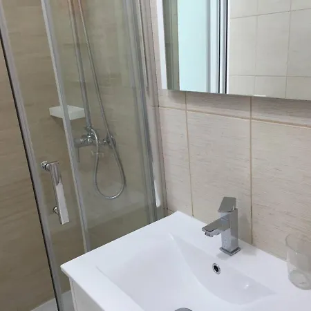 Apartment Delicious Cristianos,2bdr 2bathr Beachclose