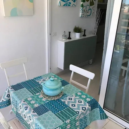 Apartment Delicious Cristianos,2bdr 2bathr Beachclose Los Cristianos (Tenerife)