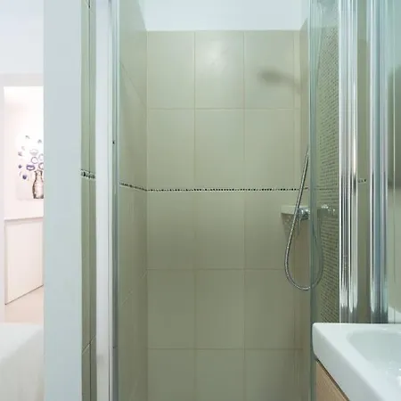 Delicious Cristianos,2bdr 2bathr Beachclose Apartment