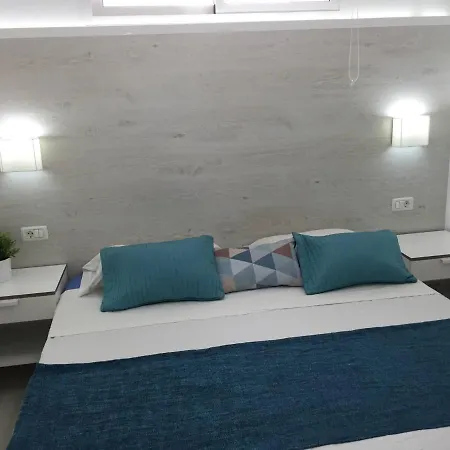 Delicious Cristianos,2bdr 2bathr Beachclose Apartment *