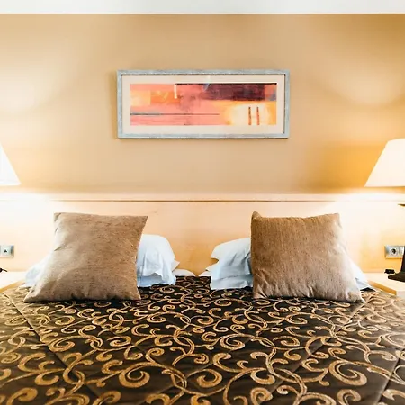 Aparthotel Hollywood Mirage - Excel & 3*