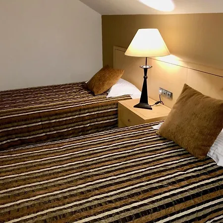 Aparthotel Hollywood Mirage - Excel & Los Cristianos (Tenerife)