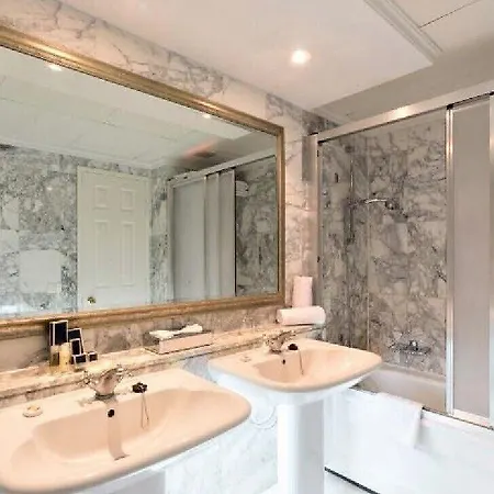 Beverly Hills Heights - Excel & Aparthotel Los Cristianos (Tenerife)