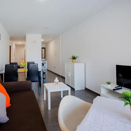 Apartment Cristianos Center Iii