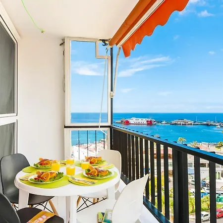 76. Cristianos First Sea Line, Parking, Wi Fi Los Cristianos (Tenerife)