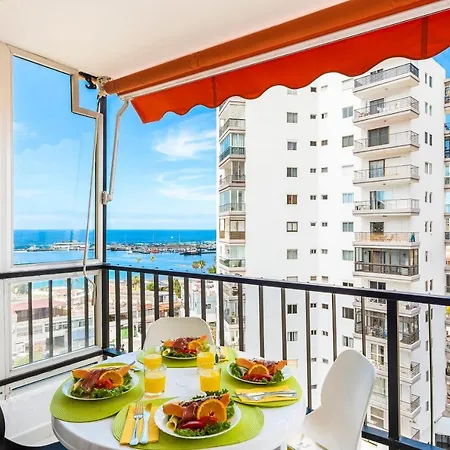 76. Cristianos First Sea Line, Parking, Wi Fi Apartment *