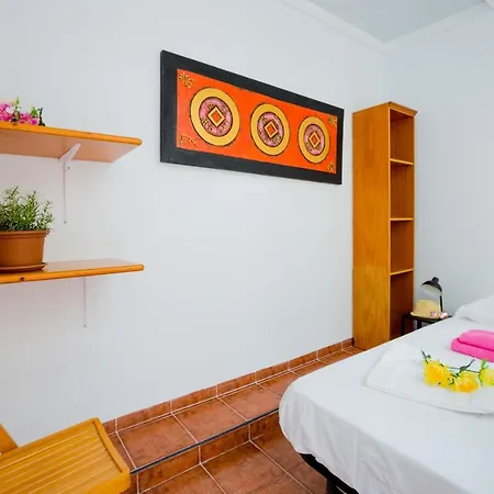 B2 Vistas Wi Fi Fibra Smart Tv * Los Cristianos (Tenerife)