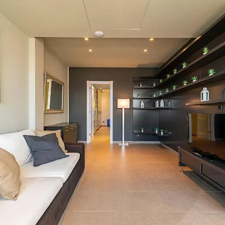 Luxury Holidays Suites, Playa De Cristianos