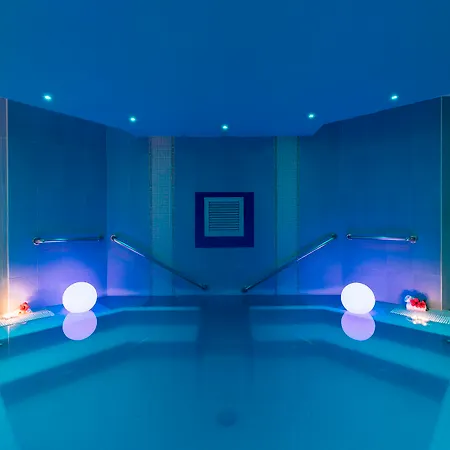 Hollywood Mirage - Excel & 3* Los Cristianos (Tenerife)