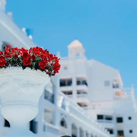 Aparthotel Hollywood Mirage - Excel &