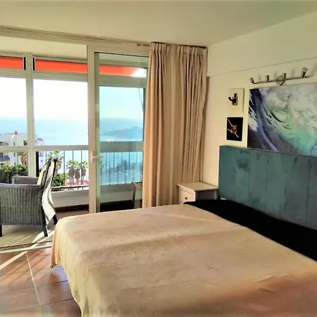 Seaview Beachfront Playa Cristianos *