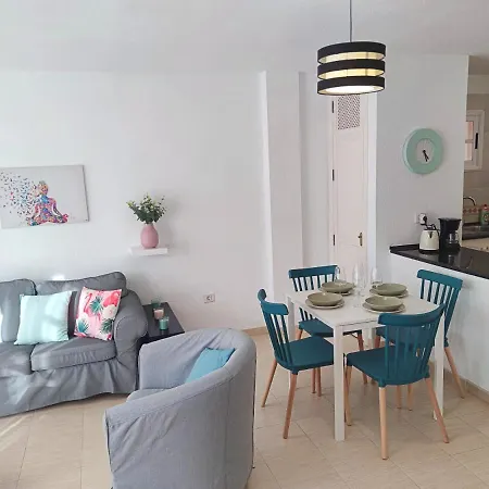 Apartment The Heights - Cristianos - Heated Pool - Wifi Free