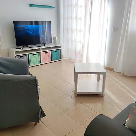The Heights - Cristianos - Heated Pool - Wifi Free *