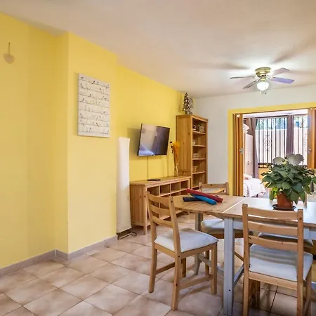 Castle Harbour Feel Like Flat Cristianos By Lovetenerife Apartment *