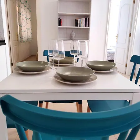 The Heights - Cristianos - Heated Pool - Wifi Free Apartment *