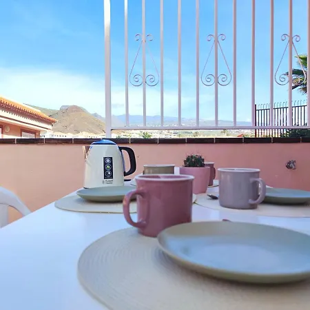 Apartment The Heights - Cristianos - Heated Pool - Wifi Free