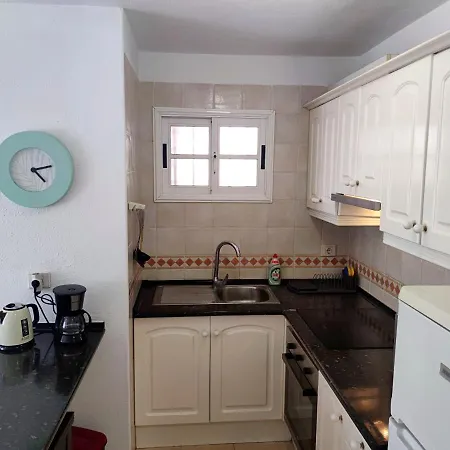 The Heights - Cristianos - Heated Pool - Wifi Free * Los Cristianos (Tenerife)