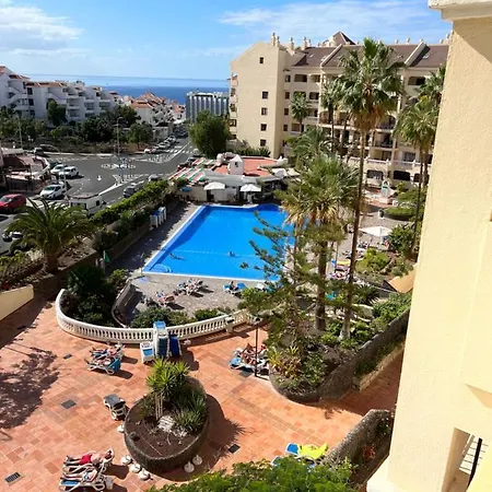 Apartment Castle Harbour *