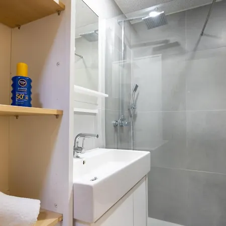 Castle Harbour Feel Like Flat Cristianos By Lovetenerife Apartment