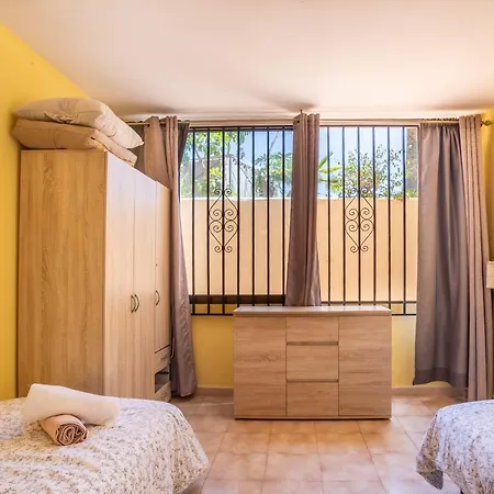 Castle Harbour Feel Like Flat Cristianos By Lovetenerife Apartment *