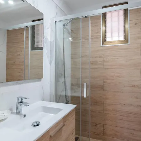 Summerland Free Wifi Apartment