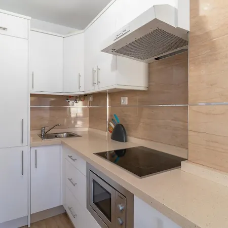 Summerland Free Wifi Apartment *
