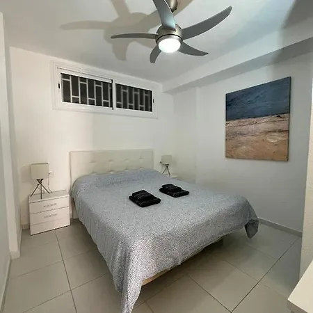 Precioso Apartamento En Cristianos Los Cristianos (Tenerife)
