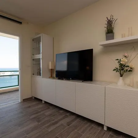 Ocean View Apartment Los Cristianos (Tenerife)