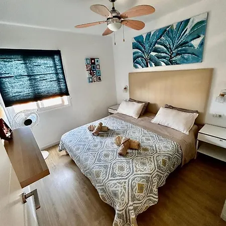 Delicious Cristianos,2bdr 2bathr Beachclose Apartment Los Cristianos (Tenerife)
