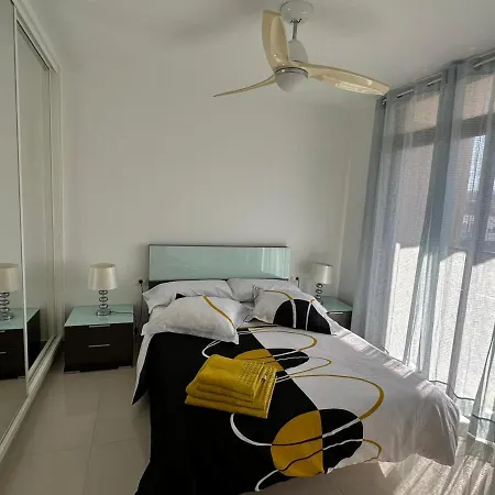 Apartment Iki Black Cristianos *