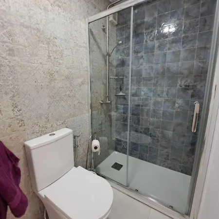 Newly Reformed 2 Bedroom In The Center Of Cristianos Apartment