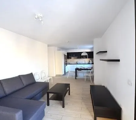 Valdes Center Los Cristianos (Tenerife)