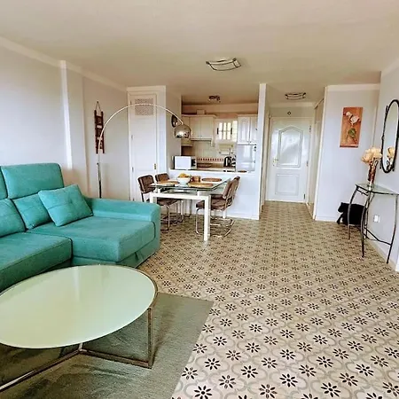 Apartment Stylovy S Uzasnym Vyhledem V L/cristianos