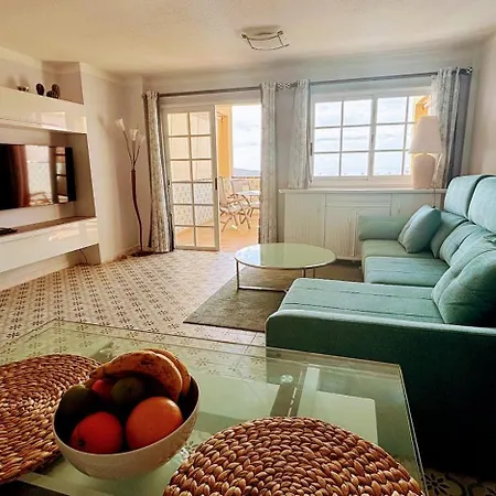 Apartment Stylovy S Uzasnym Vyhledem V L/cristianos