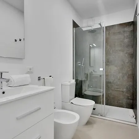 Apartment Casa Marinita, Floor, Direct Access To The Seafront Los Cristianos (Tenerife)