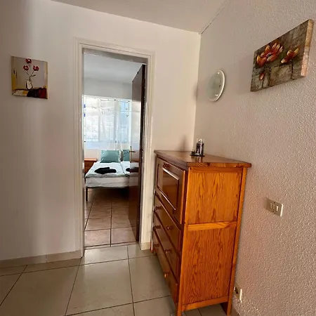 Michelle 20 Sur Y Sol Cristianos Apartamento