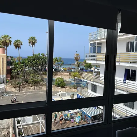 Cornelia's Tc2 Playa Apartment Los Cristianos (Tenerife)