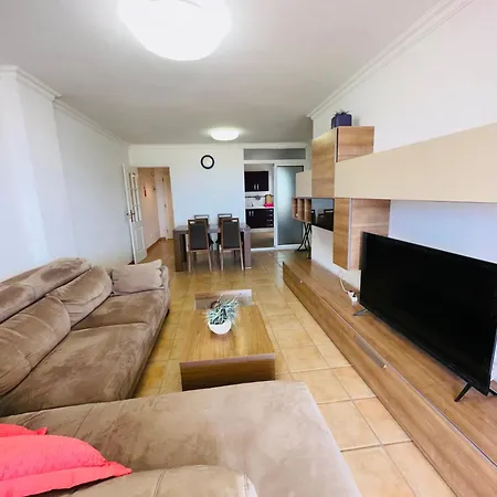 3 Bedrooms Cristianos Communal Pool Free Wifi Apartment Los Cristianos (Tenerife)