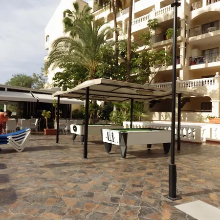 Apartment Castle Harbour Duplex With Sea View C101